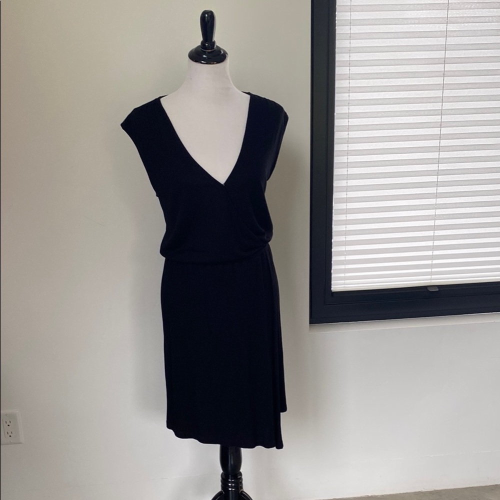 Splendid Black Sleeveless Dress